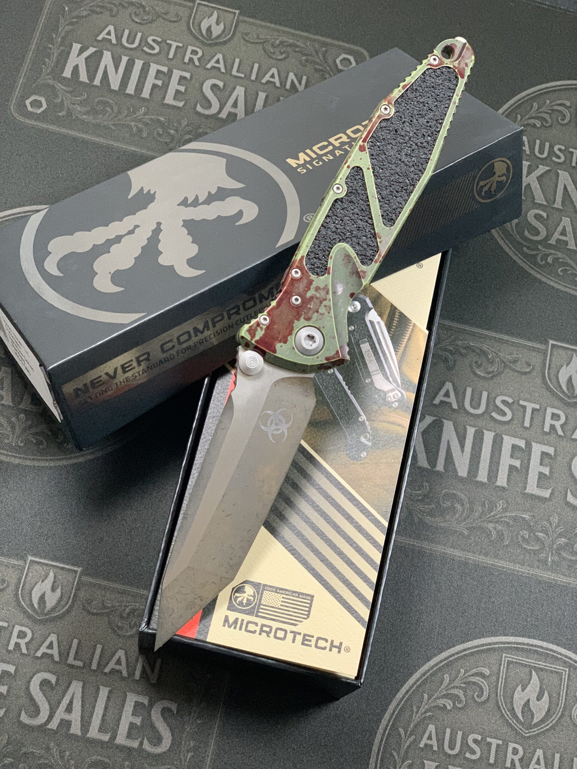 Microtech Socom Elite T/E – Outbreak Signature Series