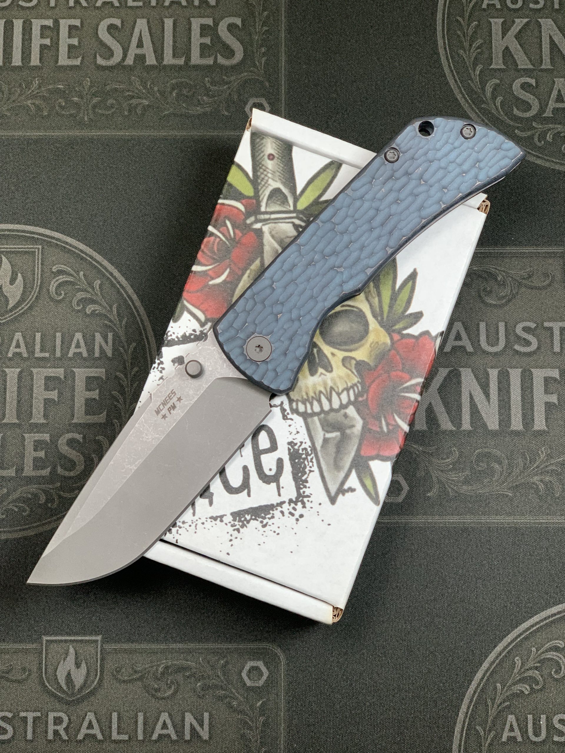 McNees PM MAC2 3.5″ – Atomic Blue & Bronze Jig Titanium – Stonewashed Hardware