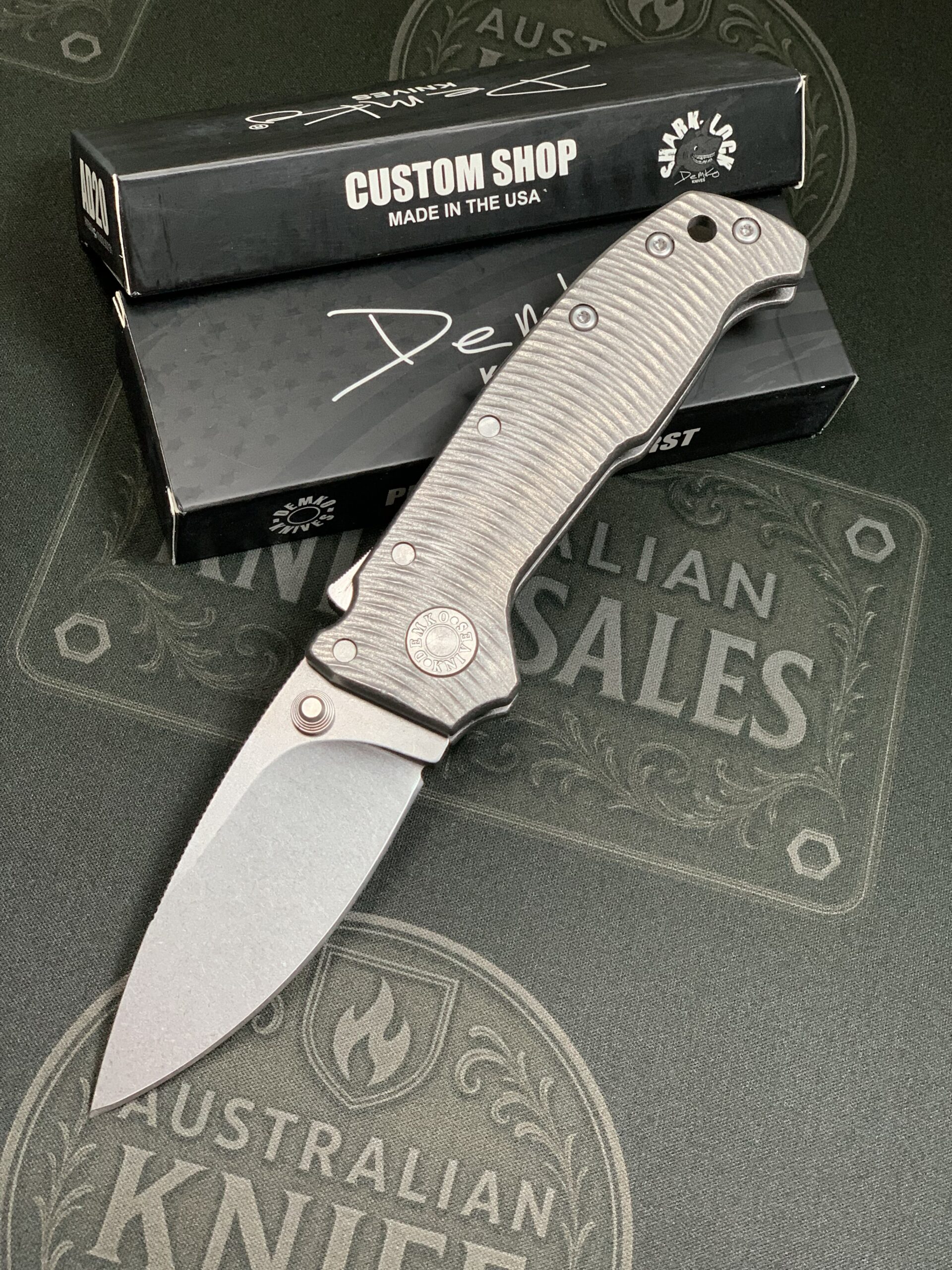 Demko AD20 CXT - Smooth Titanium - Barong CPM-3V Blade